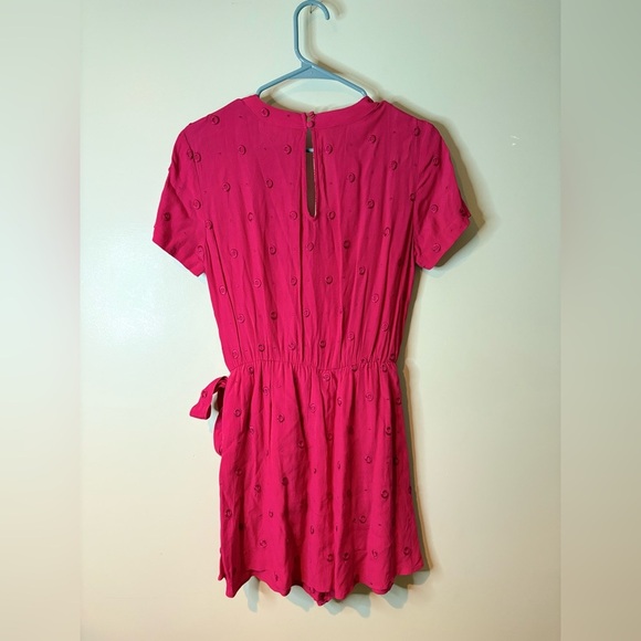 Ettwa by Anthropologie Pink Faux Wrap Romper EUC - Picture 9 of 14